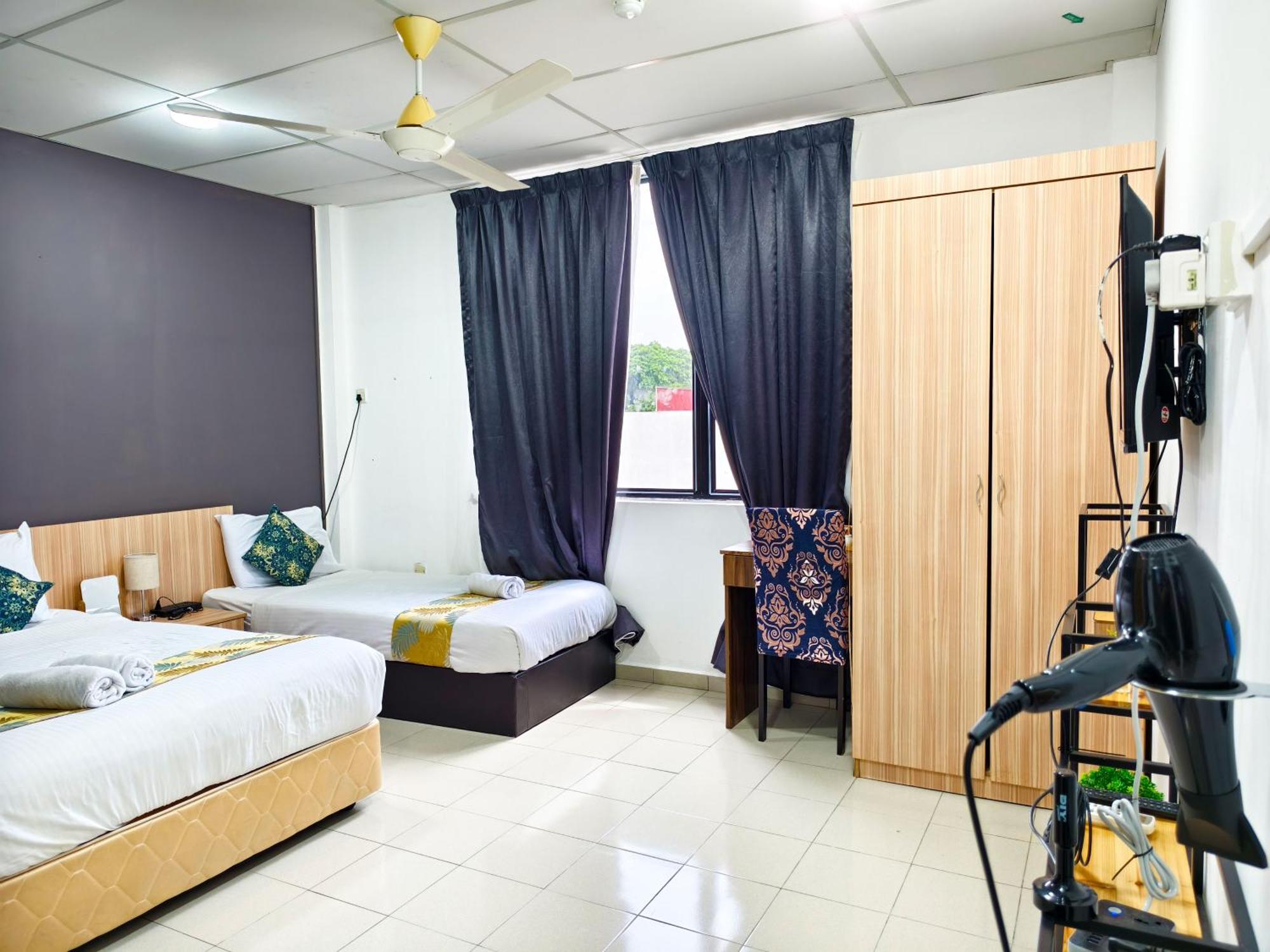 Salaam Suites Hotel 哥打巴鲁 外观 照片