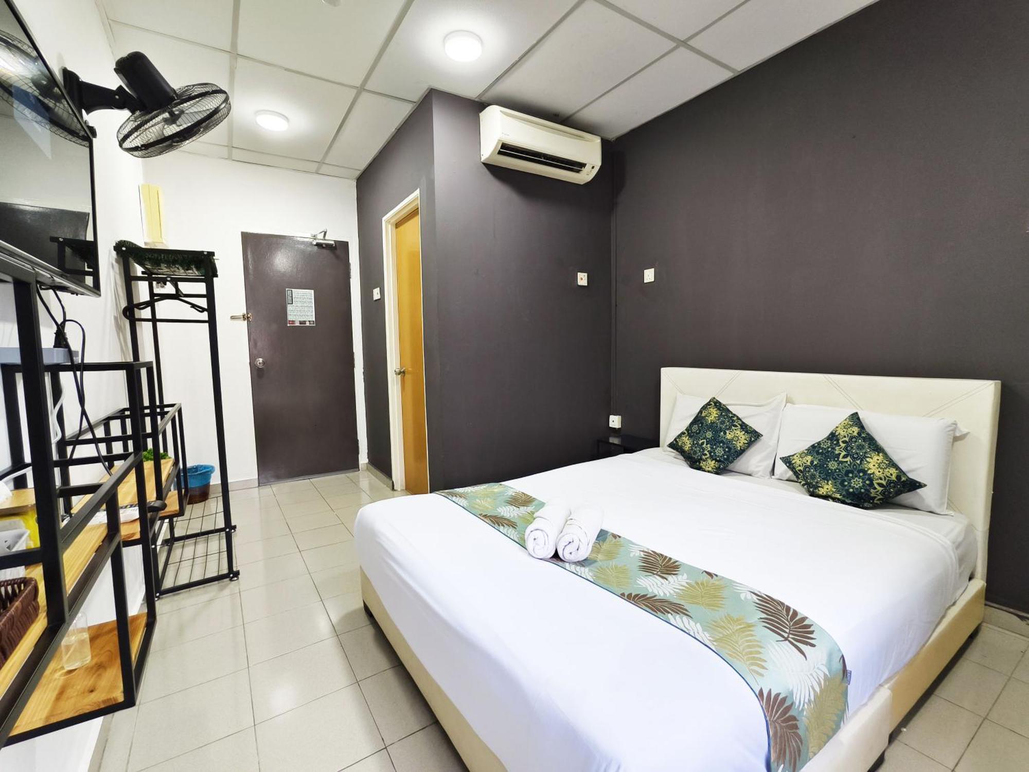 Salaam Suites Hotel 哥打巴鲁 外观 照片