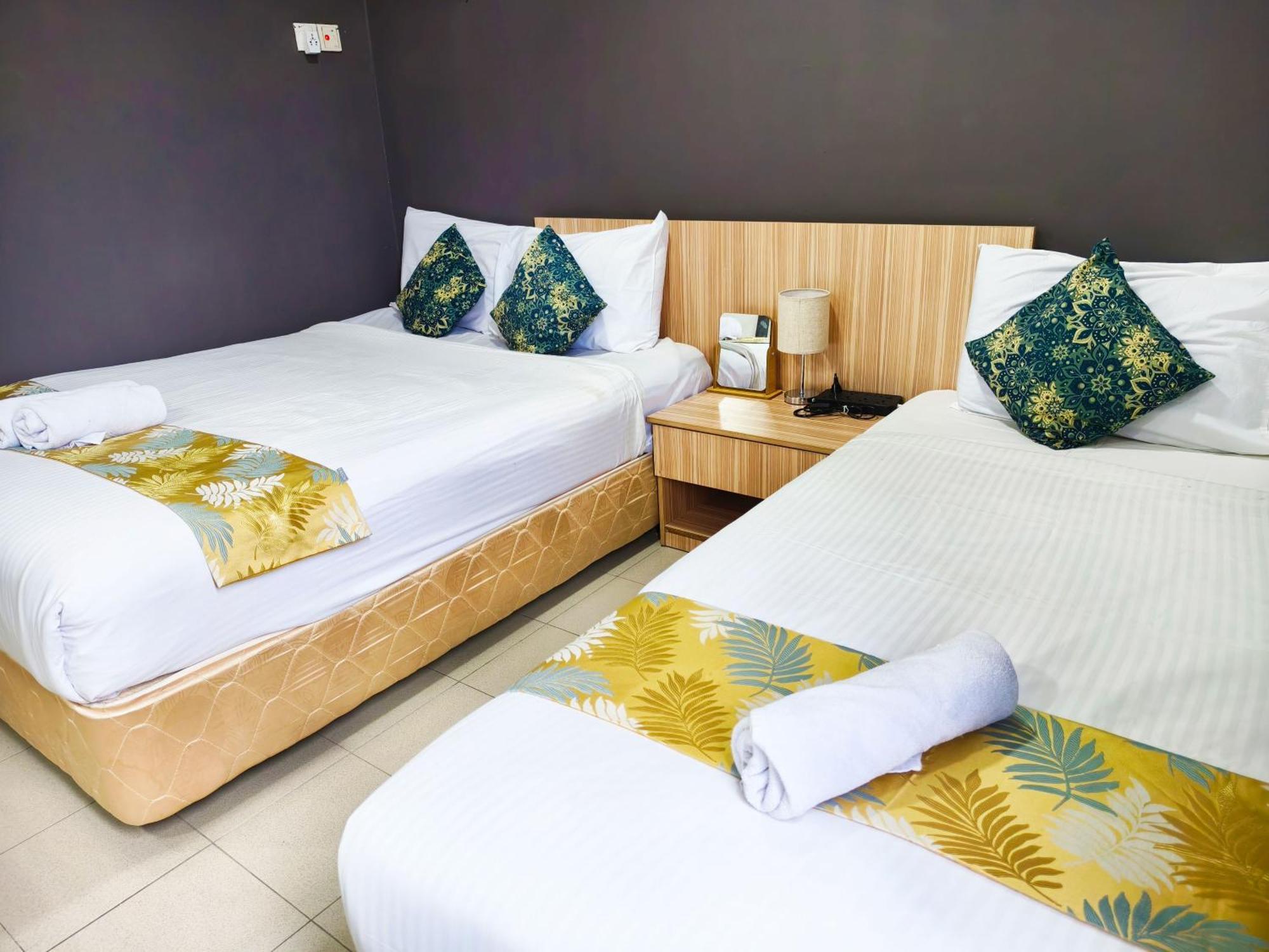 Salaam Suites Hotel 哥打巴鲁 外观 照片