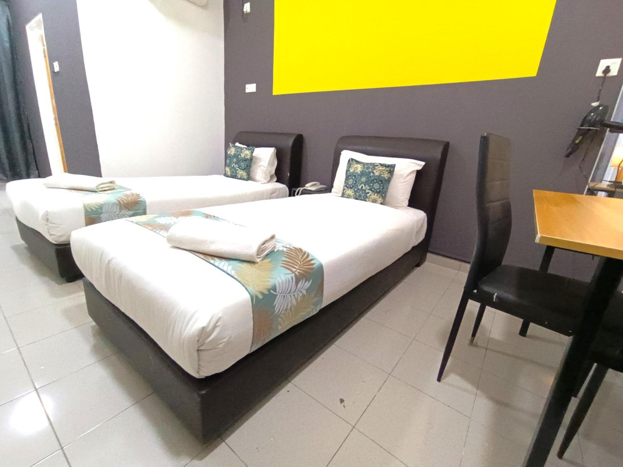 Salaam Suites Hotel 哥打巴鲁 外观 照片
